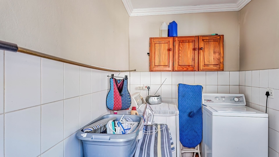 4 Bedroom Property for Sale in Protea Park North West